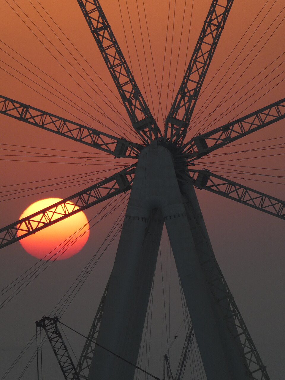 A photograph of Ain Dubai