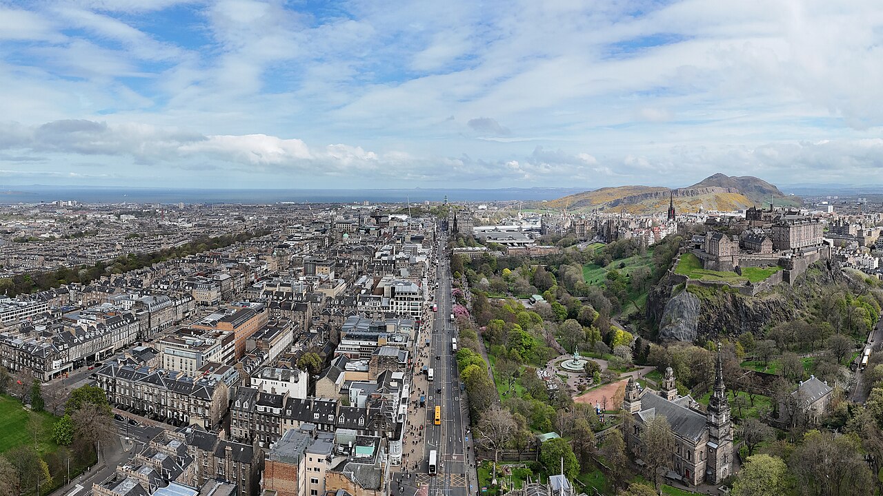 A photograph of Edinburgh