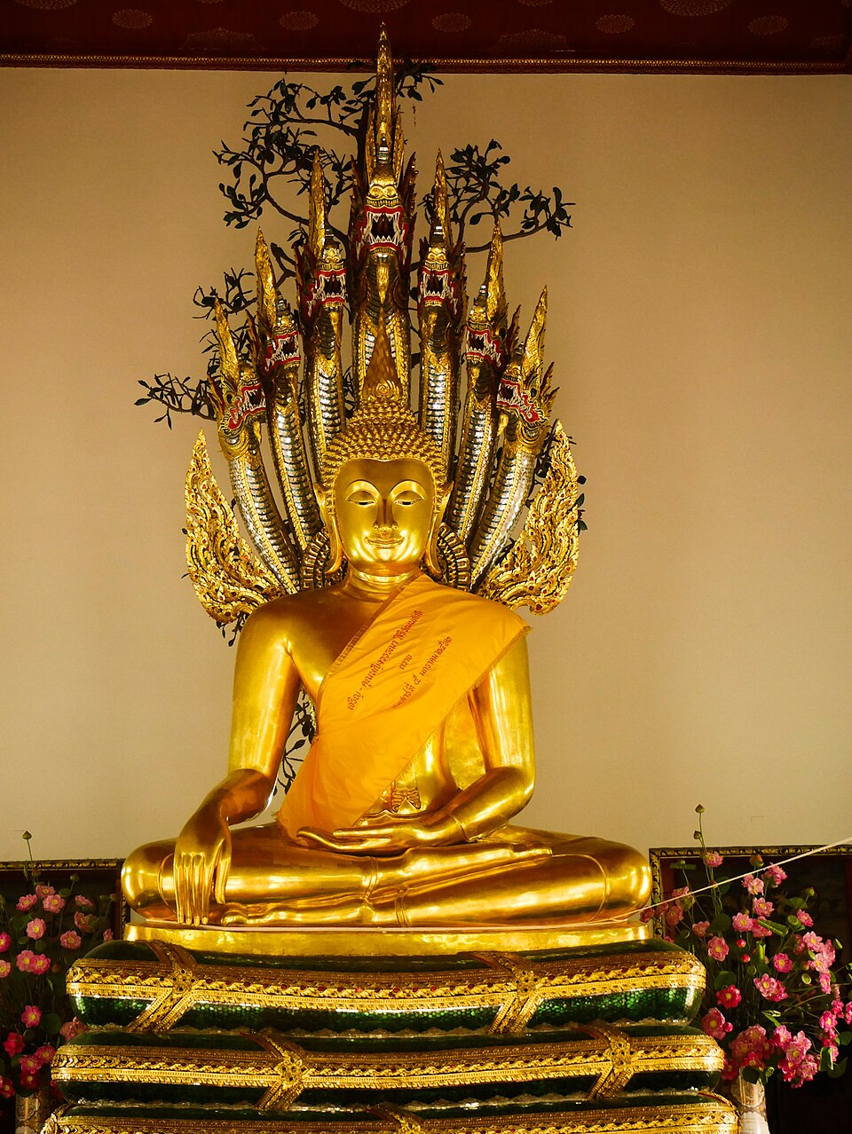 A photograph of Wat Pho