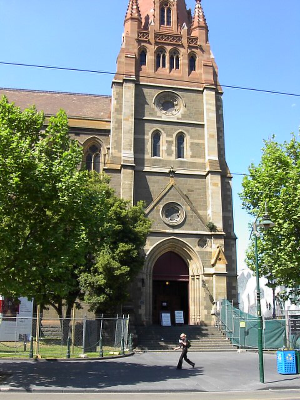 A photograph of St Paul's Cathedral