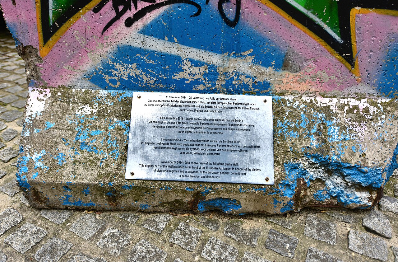 A photograph of Piece of Berlin Wall