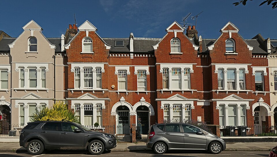 A photograph of Holland Park