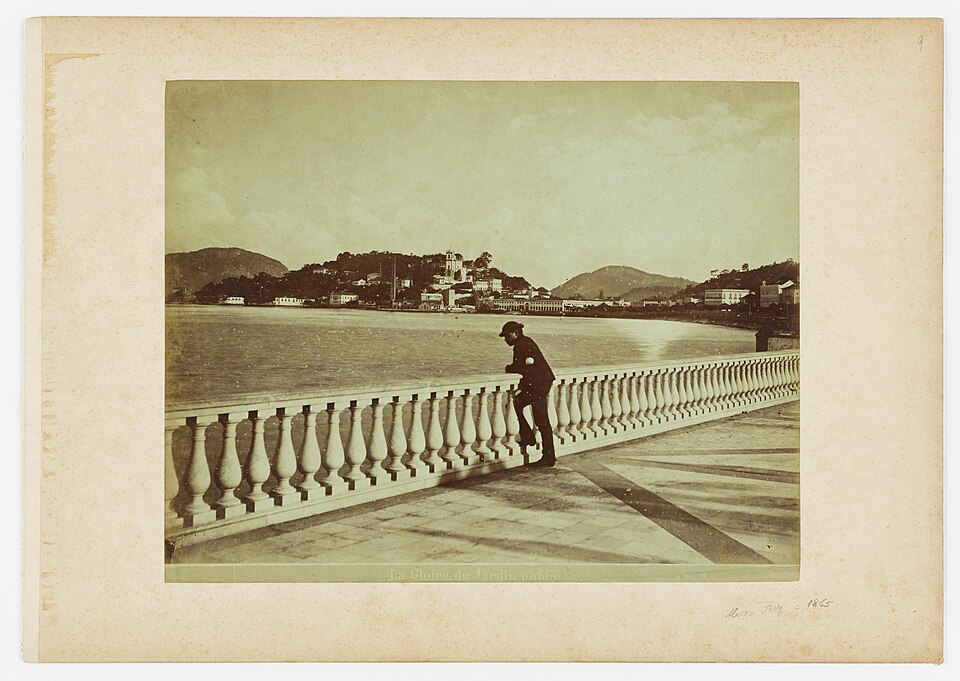 A photograph of Passeio Público