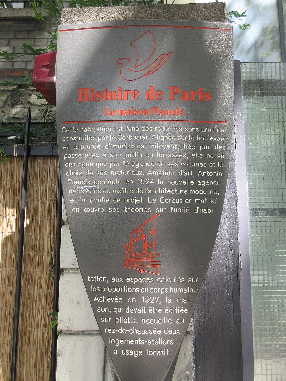 A photograph of Maison Planeix