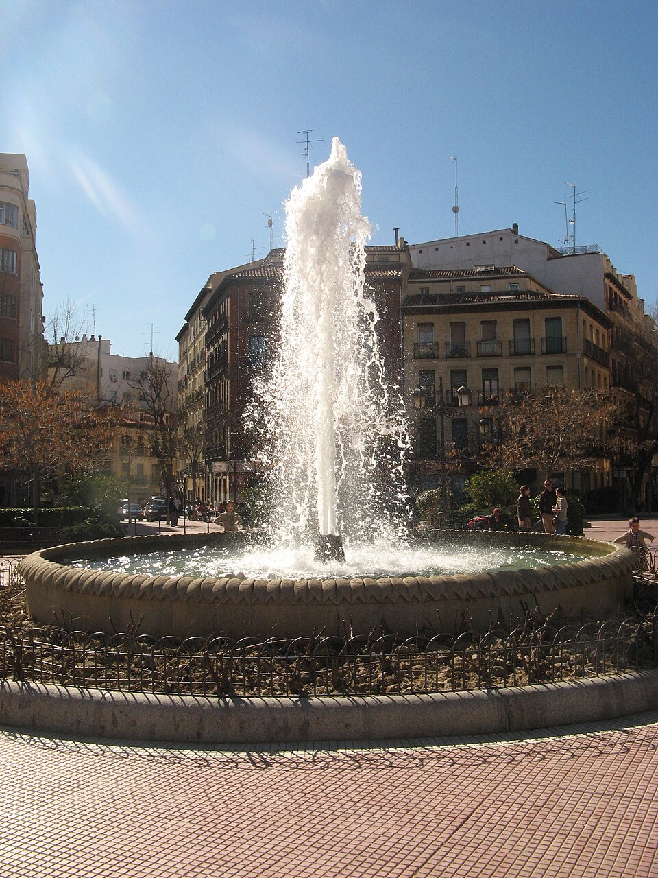A photograph of Fuente plaza de Olavide