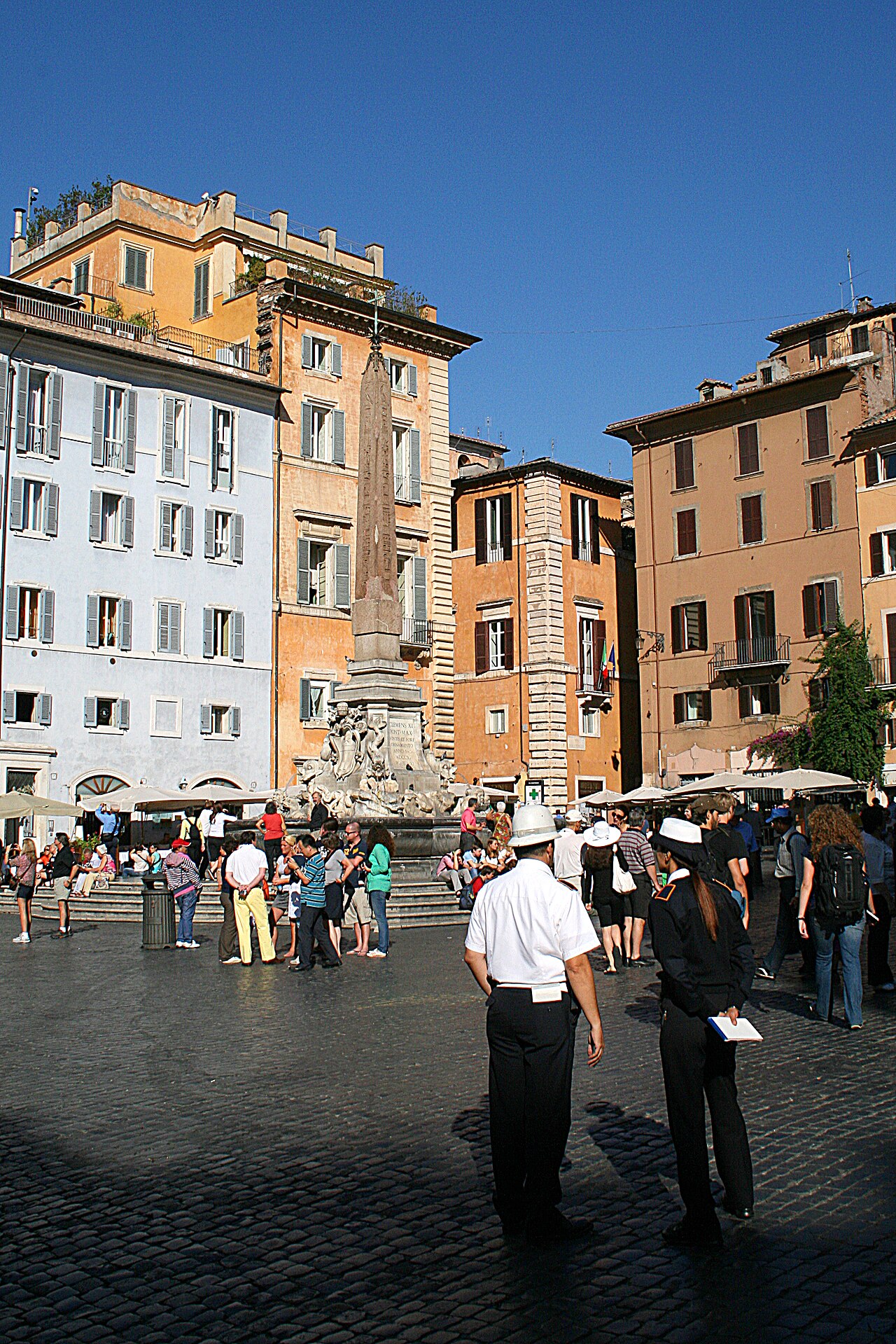 Ein Foto von Piazza della Rotonda