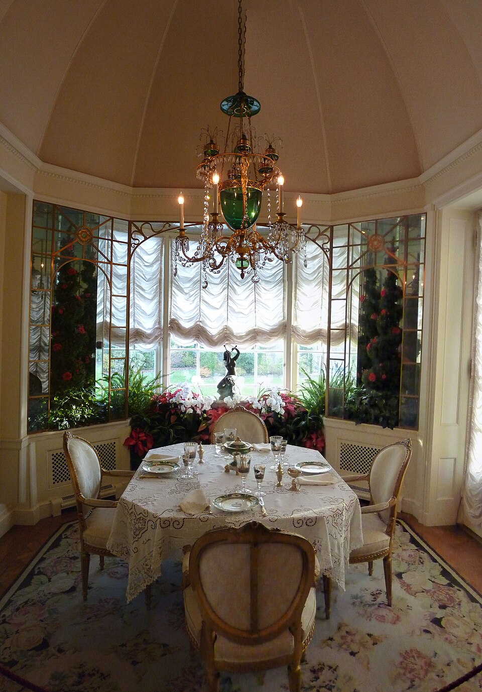 A photograph of Hillwood Estate, Museum & Gardens