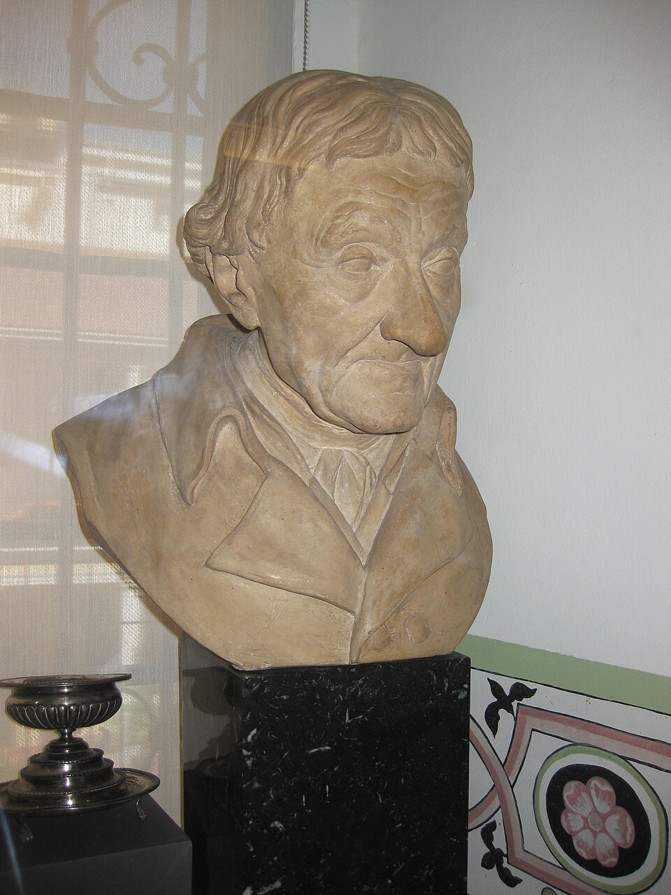 A photograph of Chilean National History Museum