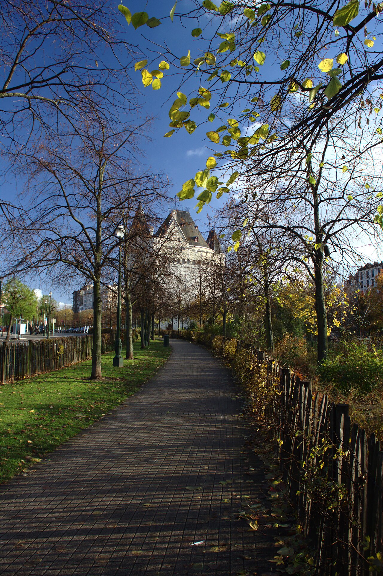 Una fotografía de Halle Gate Park