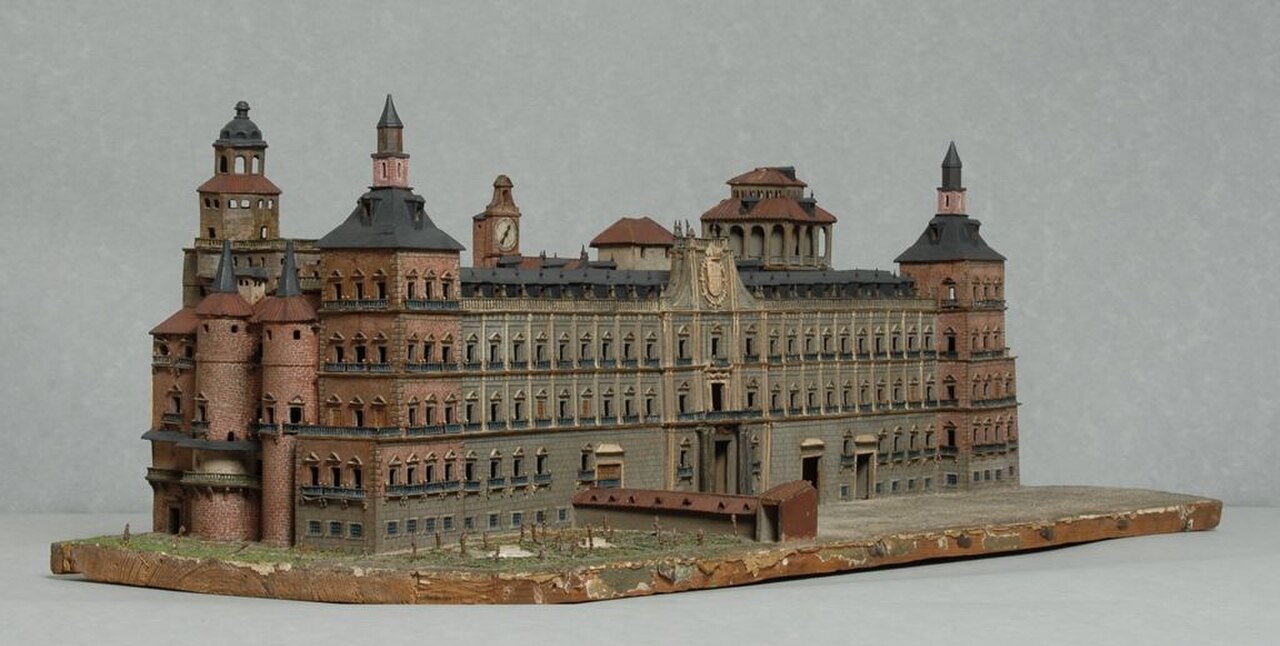 A photograph of Maqueta