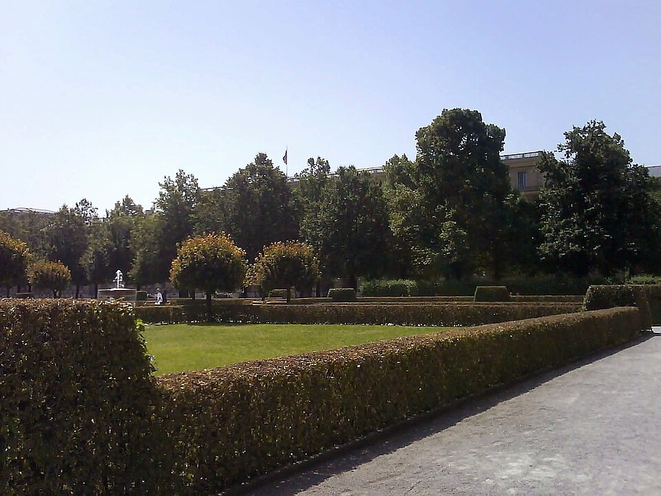 A photograph of Hofgarten (München)