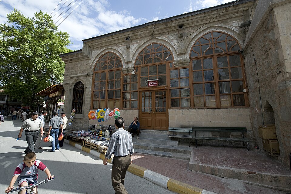 A photograph of Kurşunlu Cami