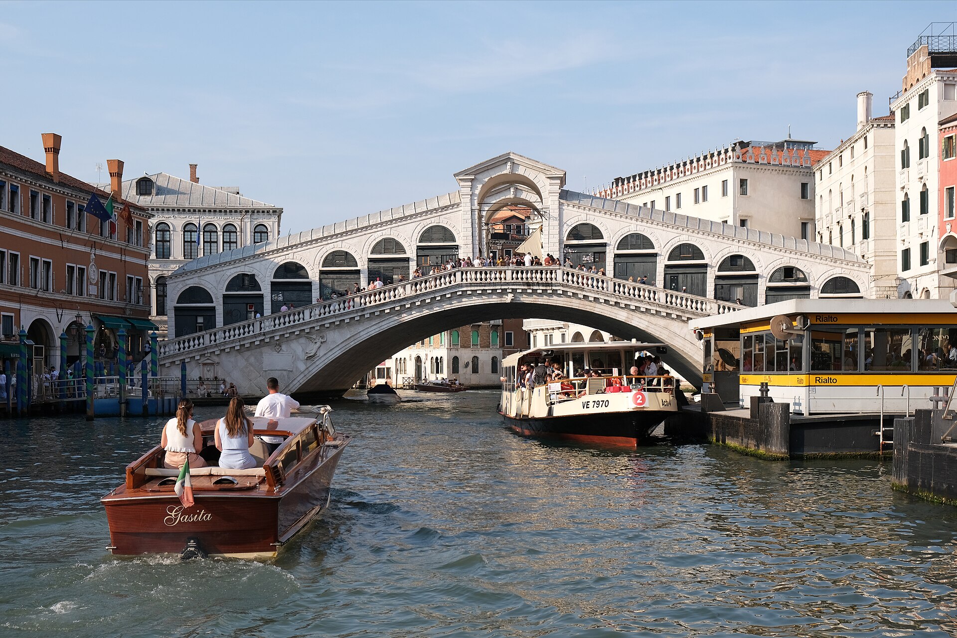 Rialto Köprüsü