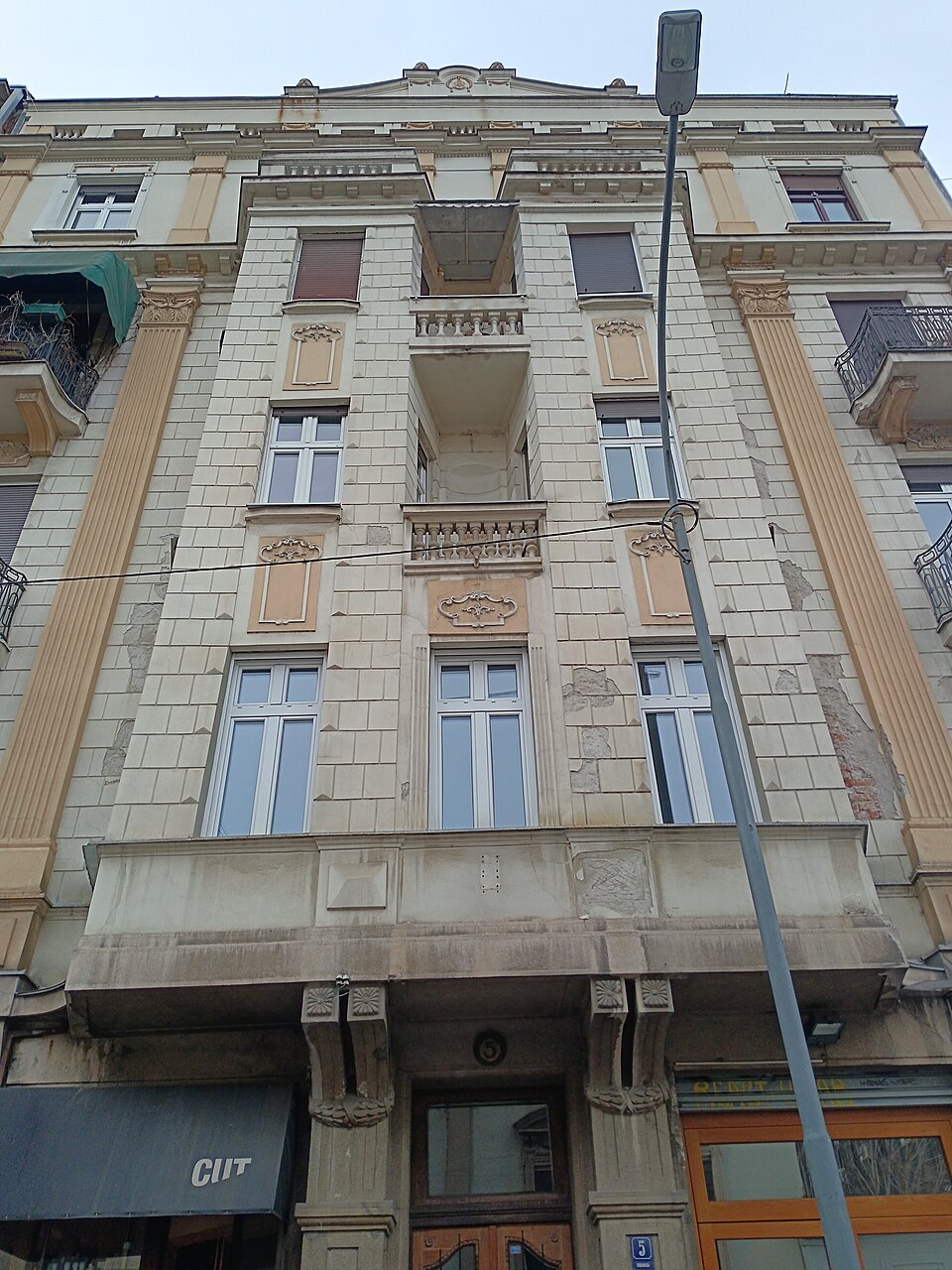 A photograph of Gallery "Zvono"