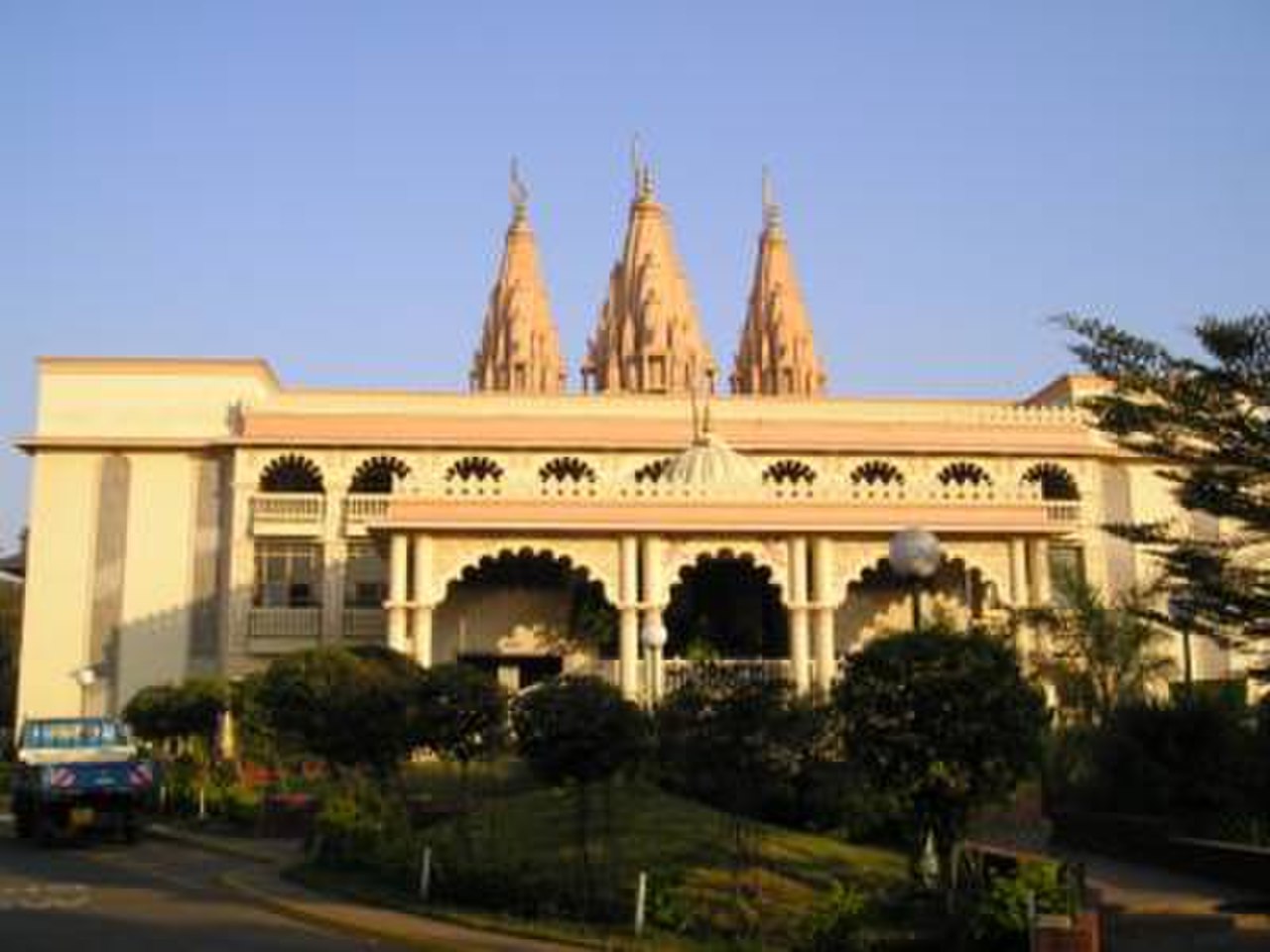 Shri Swaminarayan Mandir