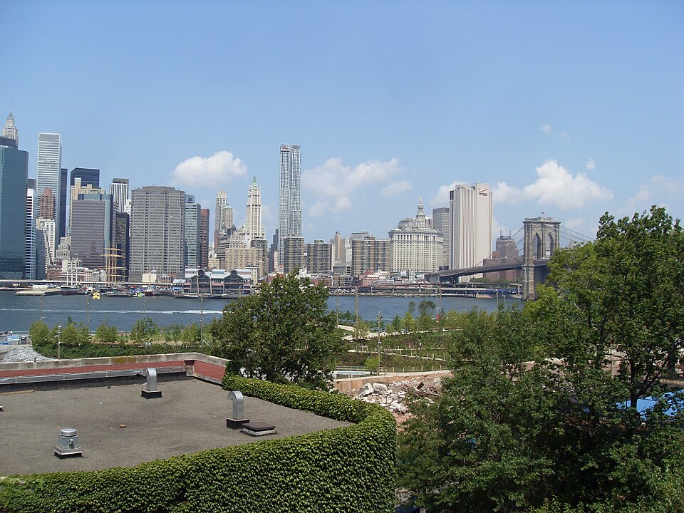 A photograph of Brooklyn Bridge Park