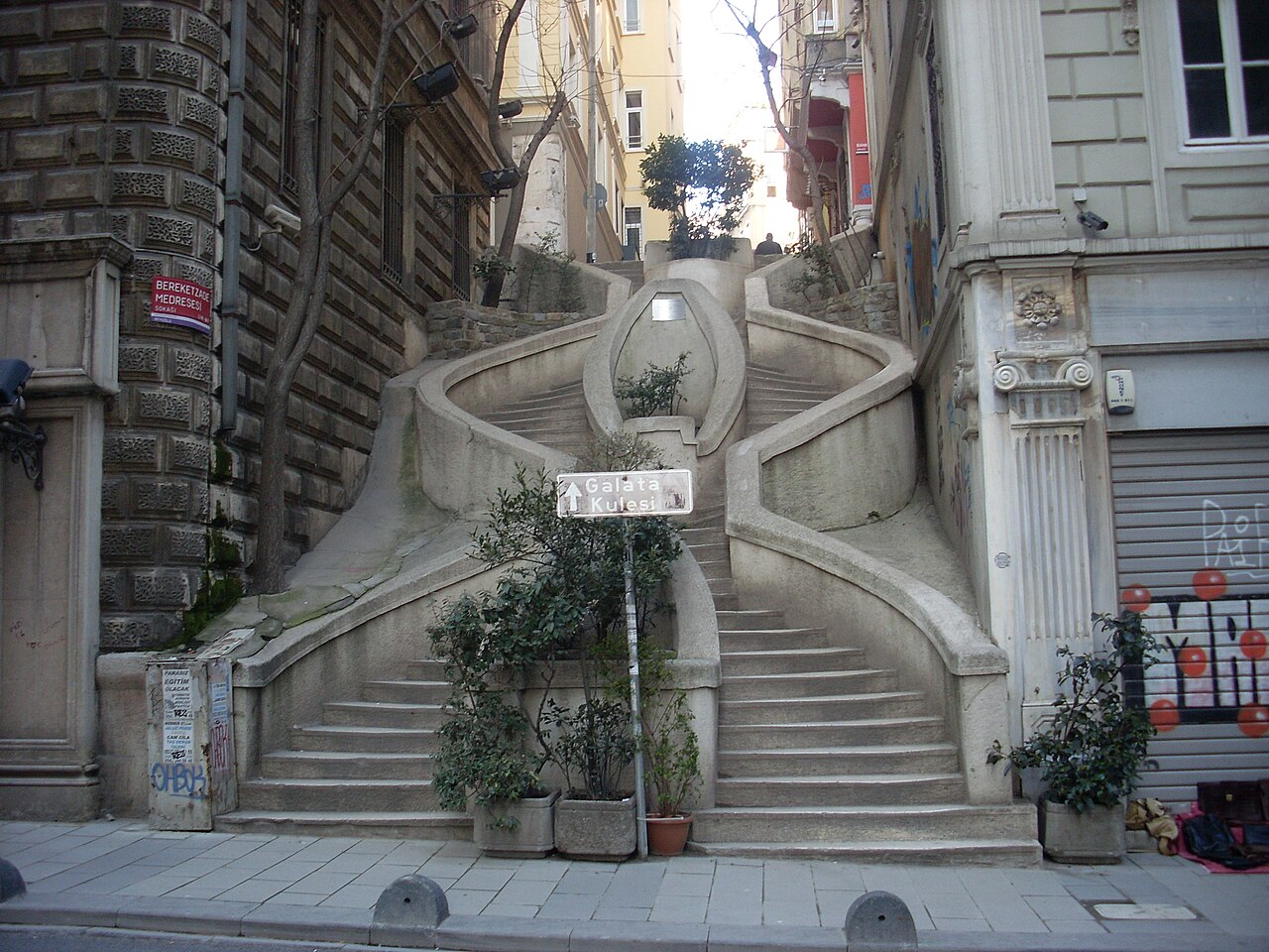 Camondo stairs の写真