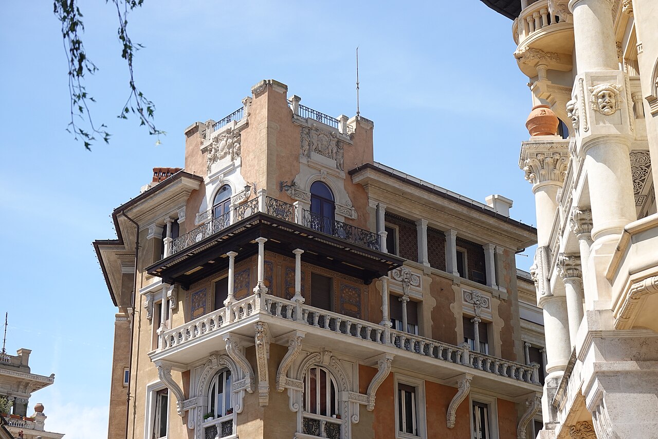Quartiere Coppedè fotoğrafı