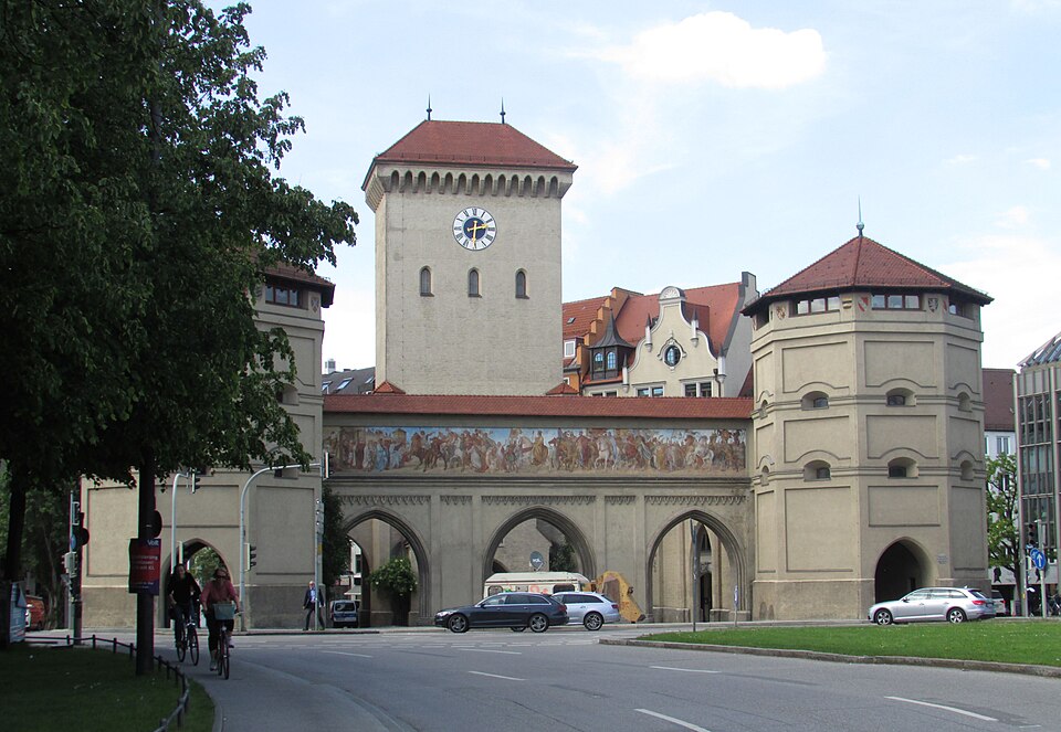 A photograph of Isartor