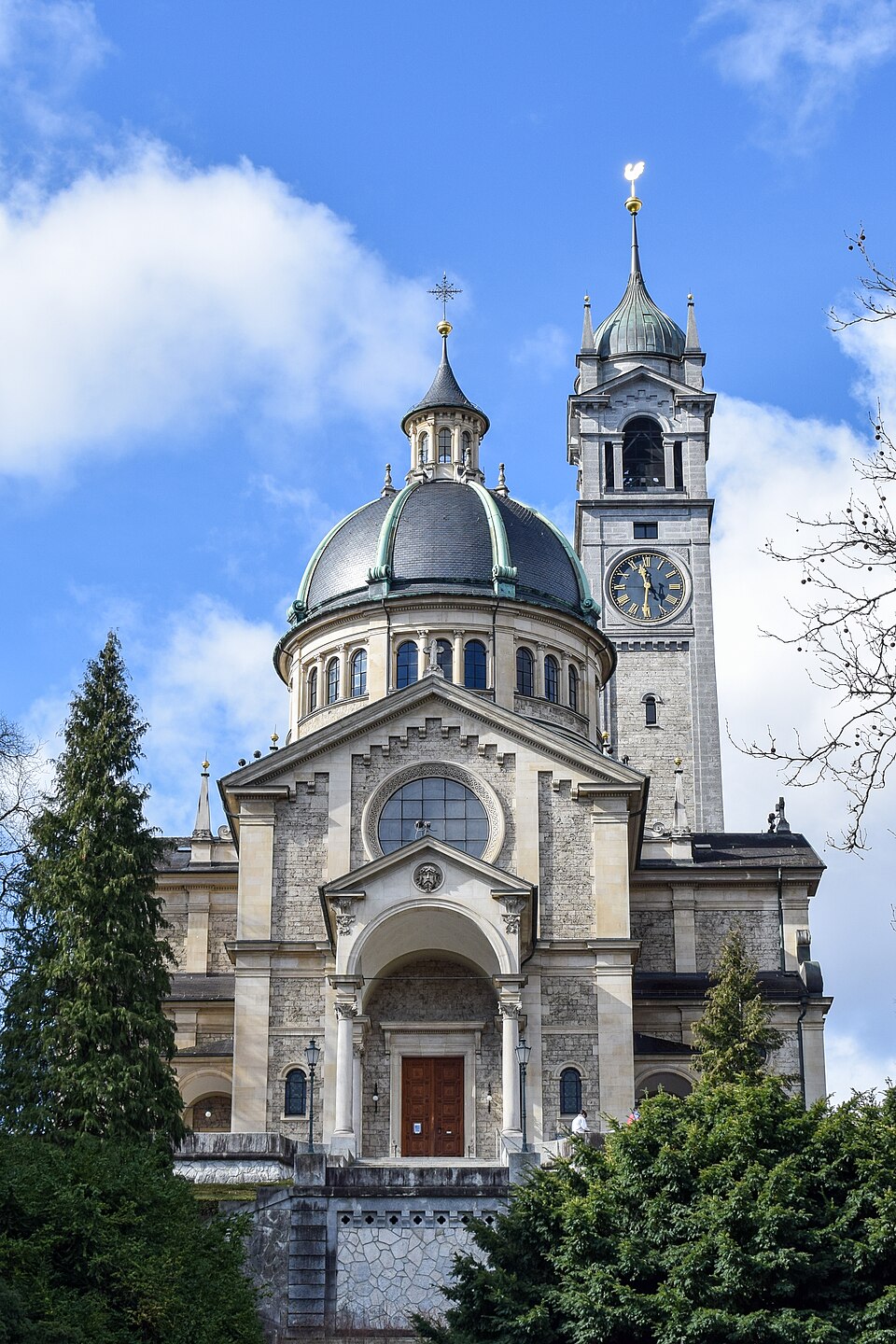 A photograph of Kirche Enge
