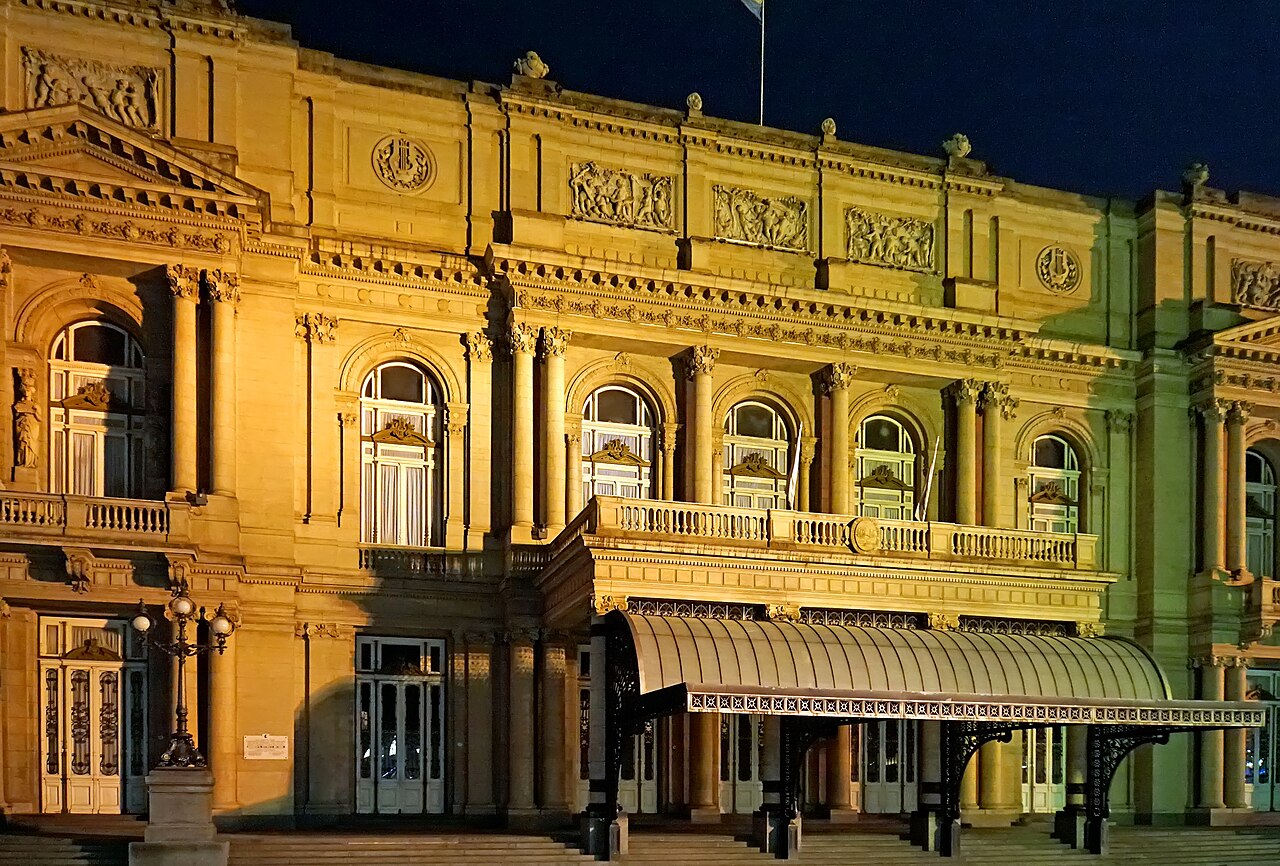 Ein Foto von Teatro Colon