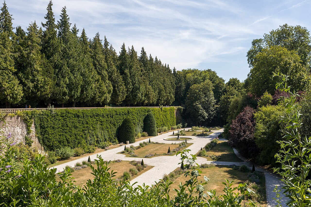 A photograph of Saint Omer Park