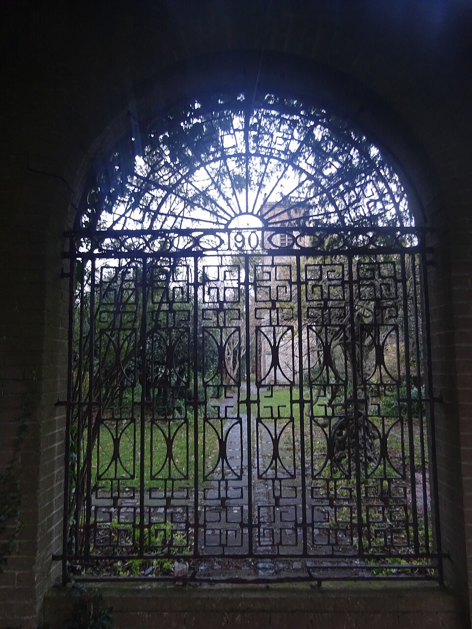 A photograph of Saint Anne's Park
