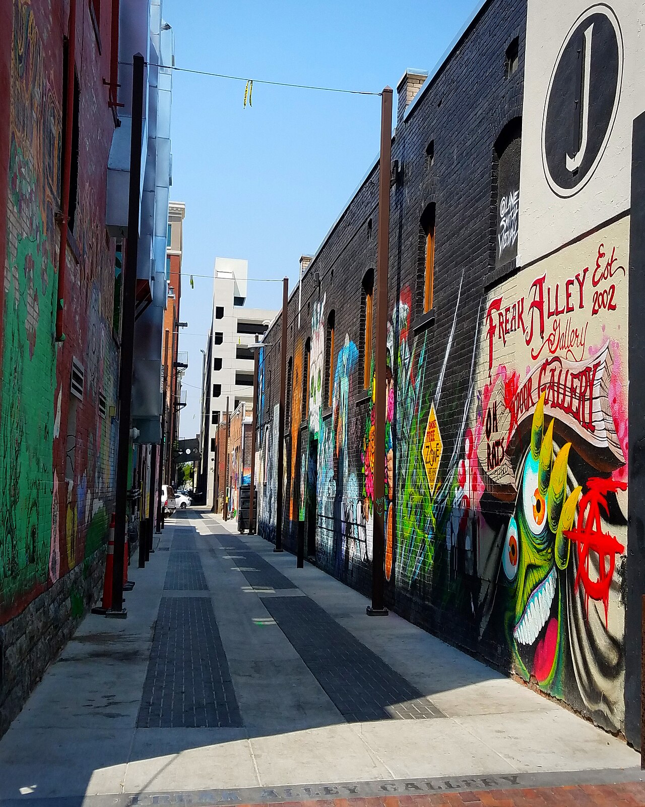 Art Gallery Alley