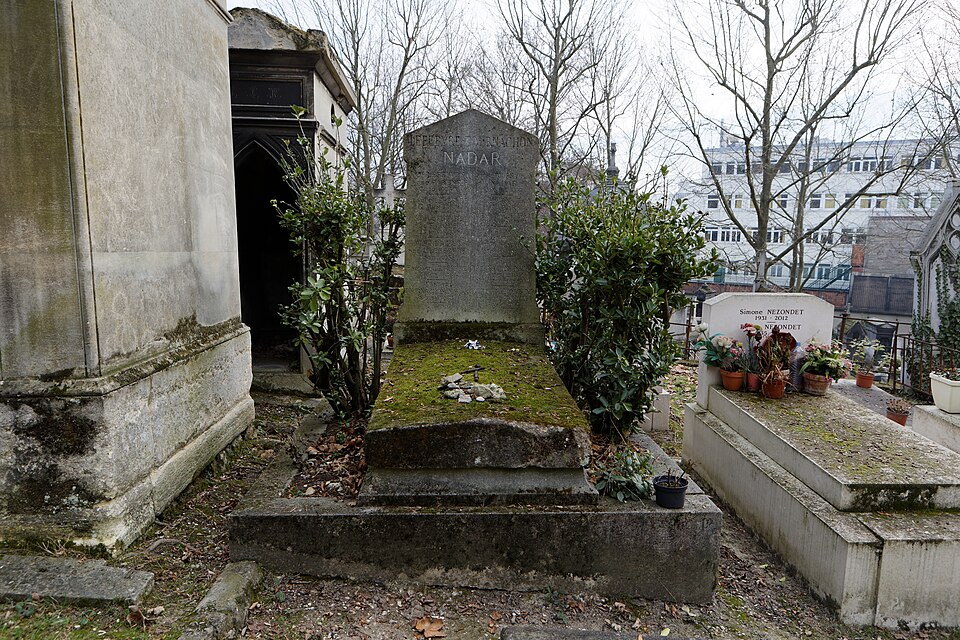 A photograph of Grave of Nadar