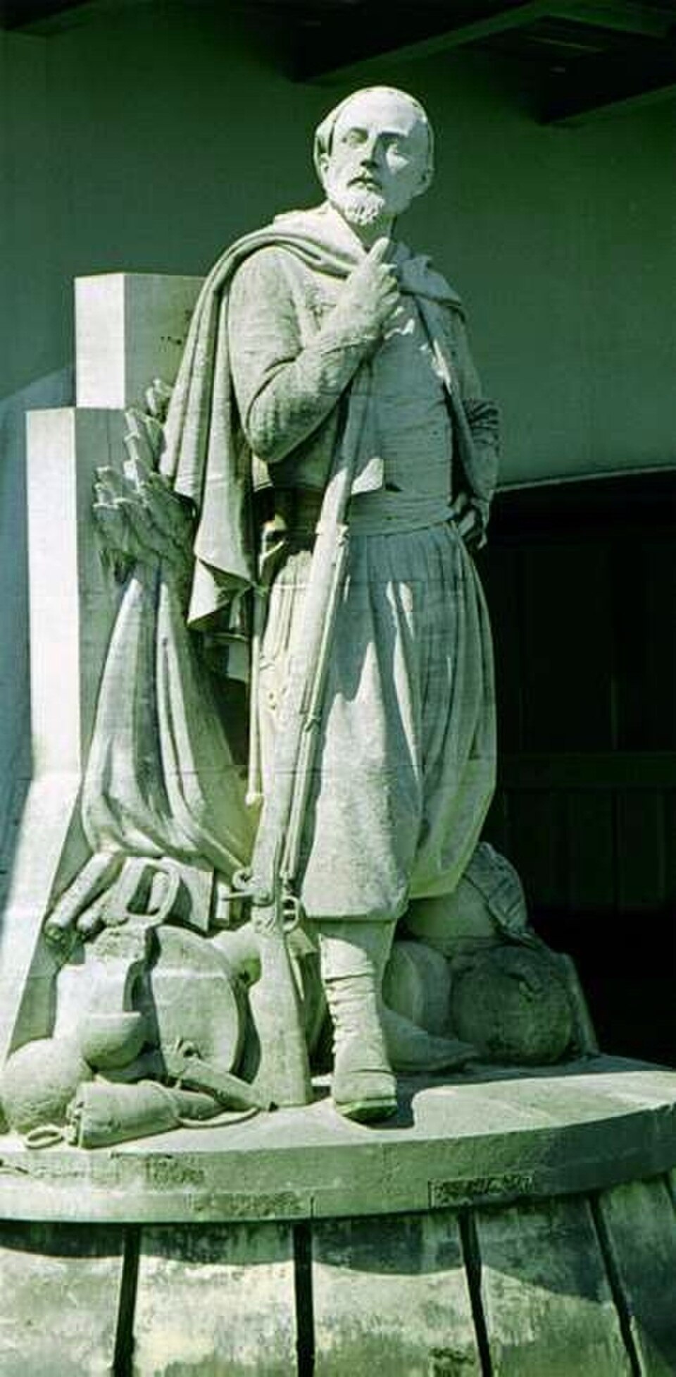 A photograph of Zouave du pont de l'Alma