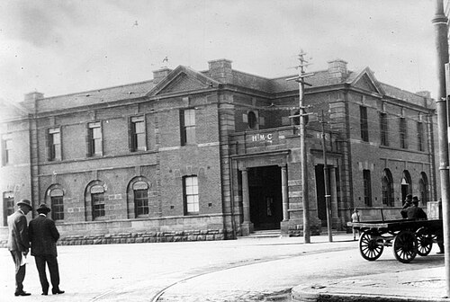 Old Customs House