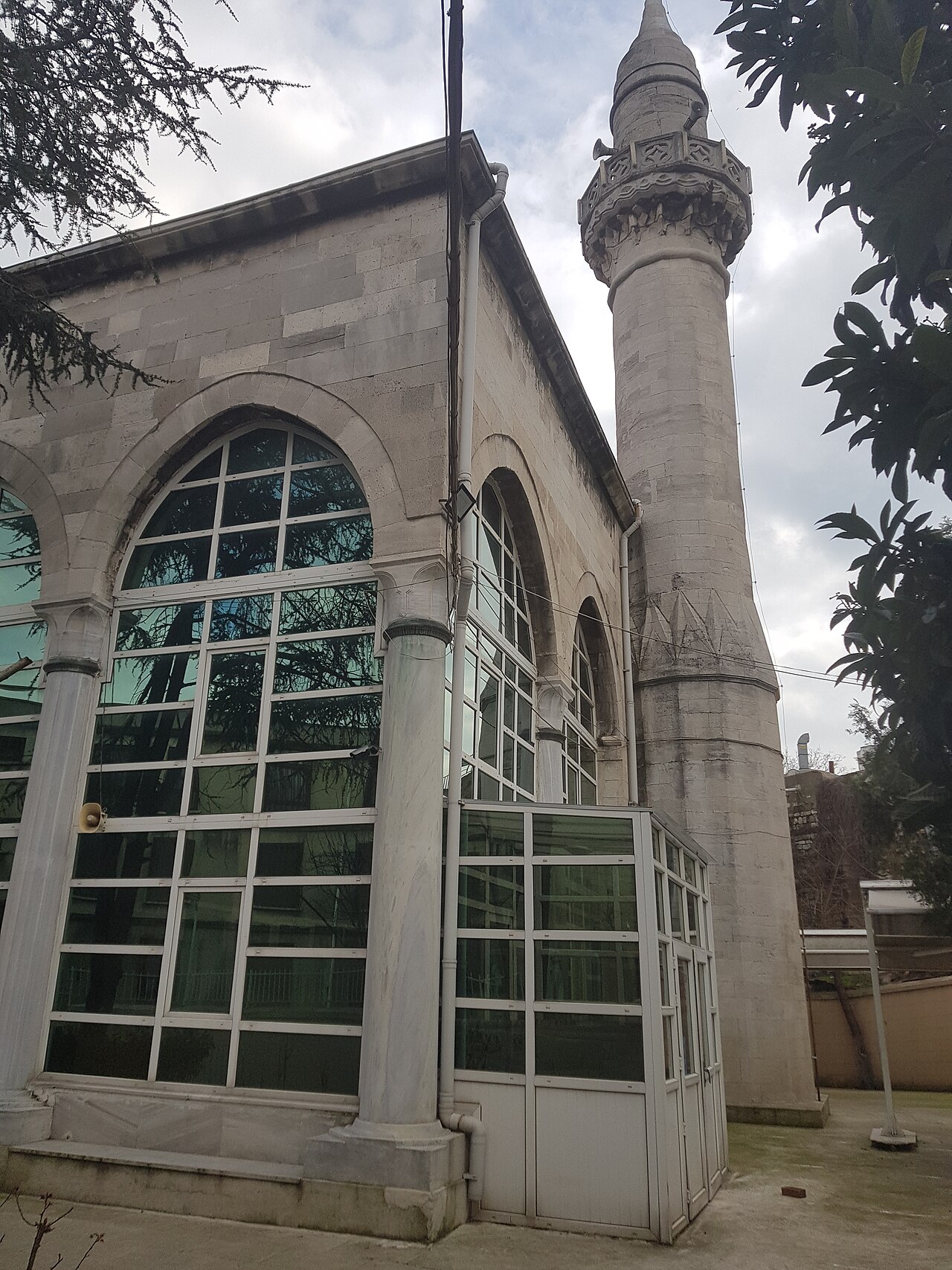 Çandarlızade Atik İbrahim Paşa Camii