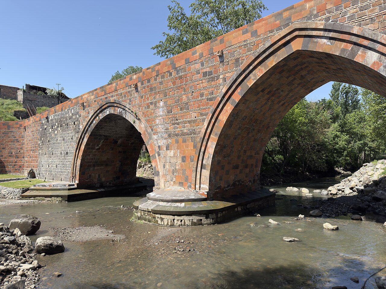 Una fotografia di Կարմիր կամուրջ