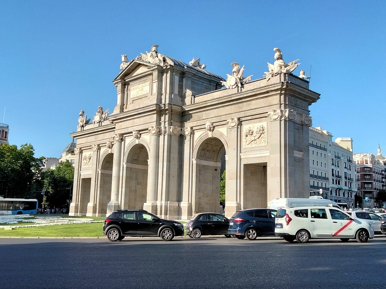 Una fotografia di Puerta de Alcalá