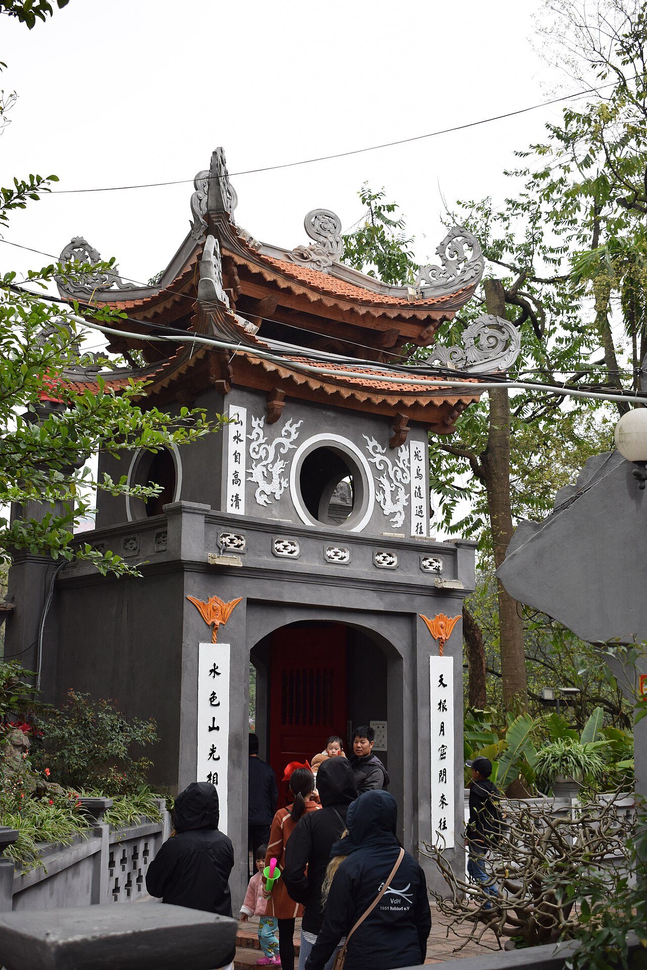 صورة Ngọc Sơn Temple