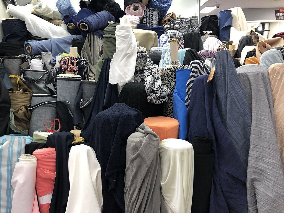 A photograph of Dongdaemun Shopping Complex