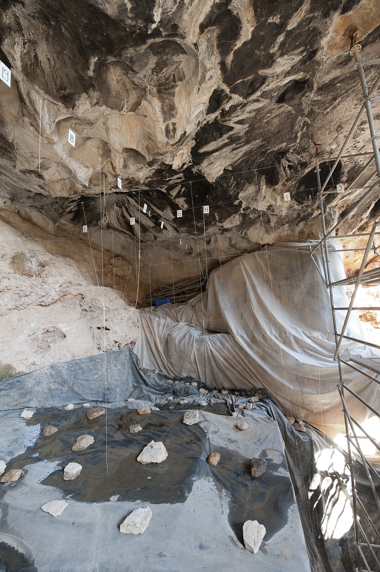 Karain Cave の写真