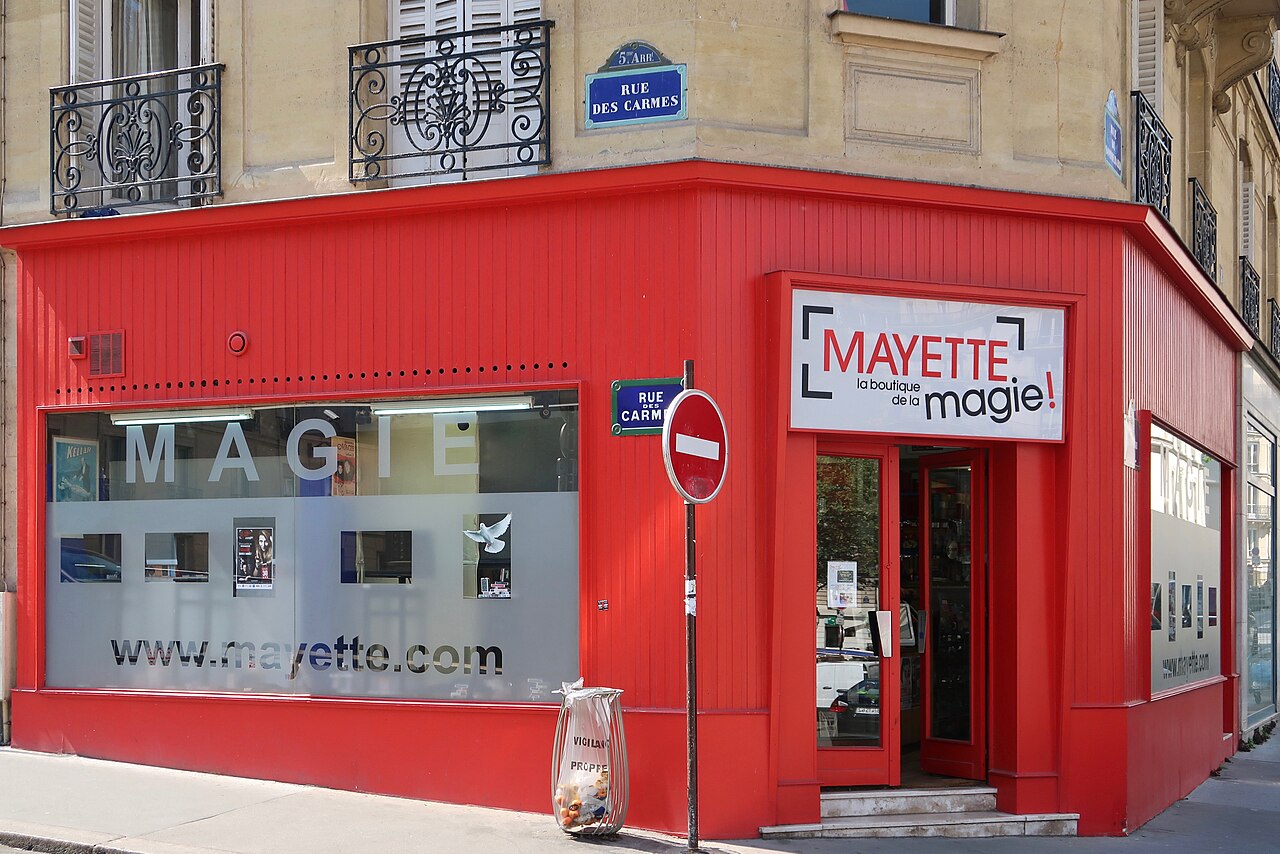 Mayette Magie Moderne fotoğrafı
