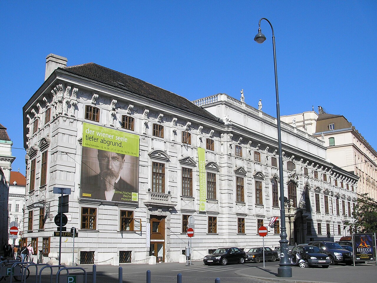Palais Lobkowitz fotoğrafı