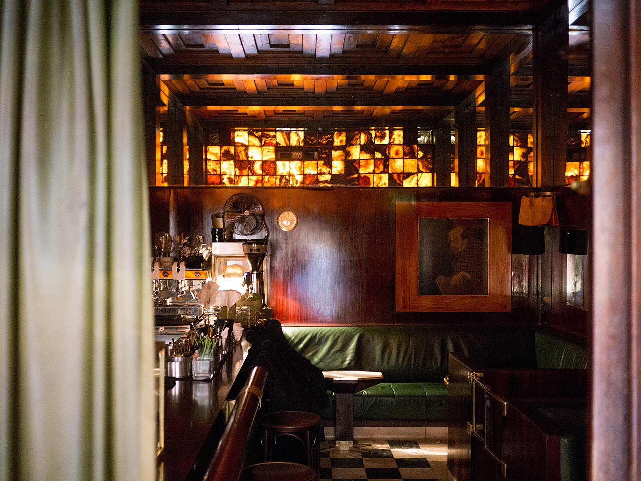 A photograph of American Bar