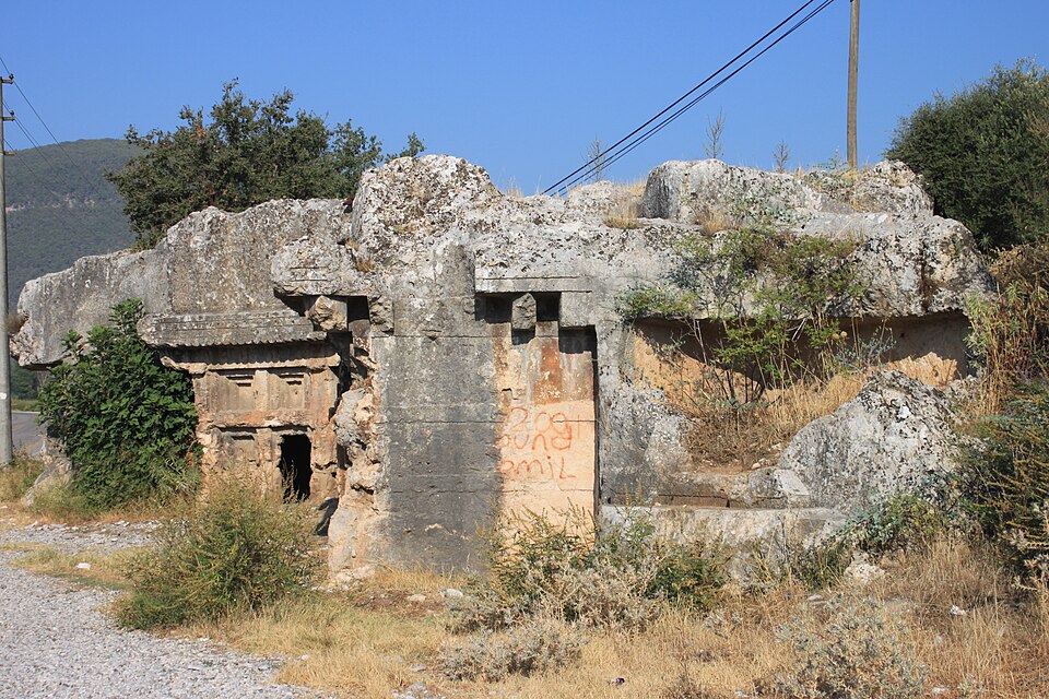 A photograph of Araxa