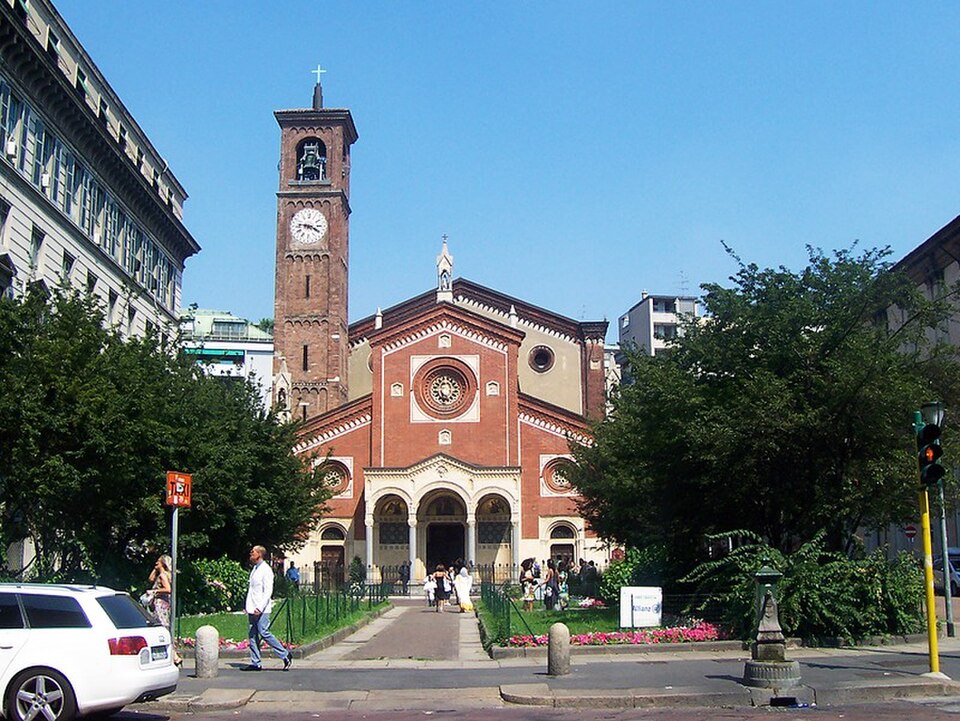 A photograph of Basilica di Sant'Eufemia