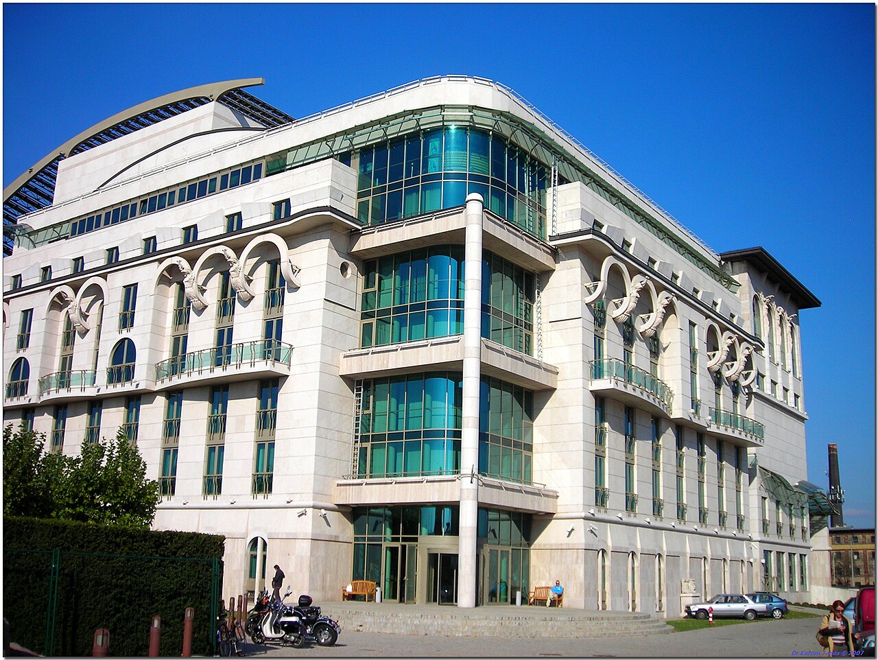 صورة National Theatre