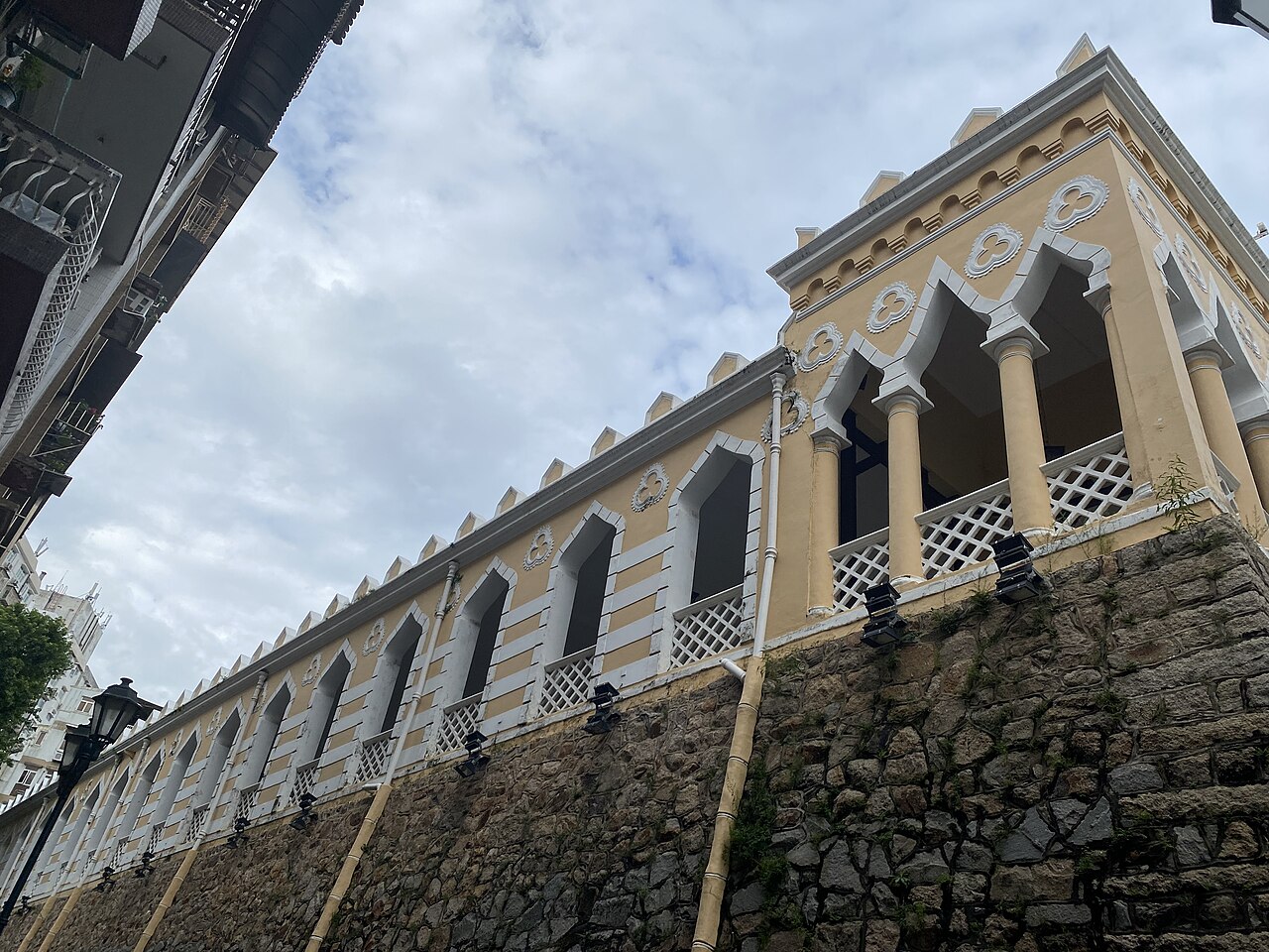 Une photographie de 港務局大樓 Quartel dos Mouros