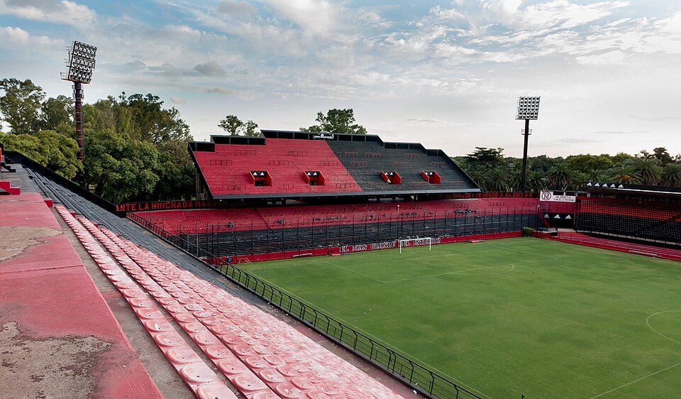 A photograph of Parque del Estadio