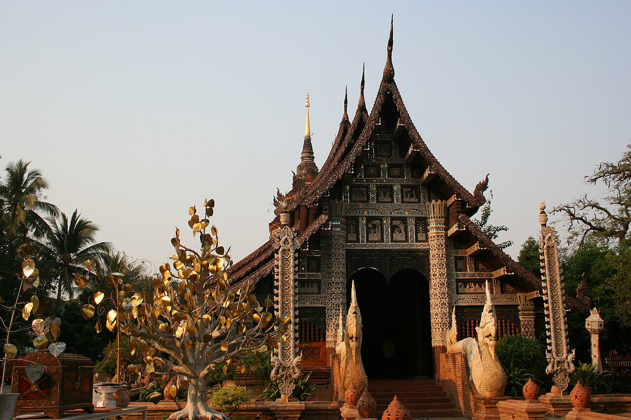Wat Lok Moli