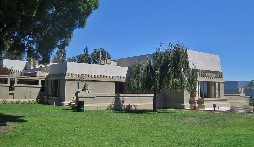 A photograph of Hollyhock House