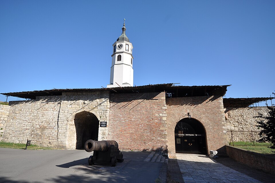 A photograph of Baroque Gate