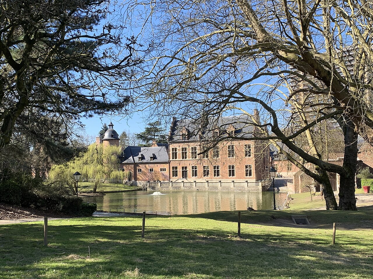 A photograph of Karreveld Castle
