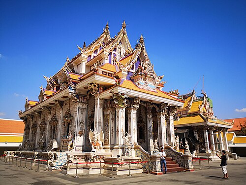 Wat Pariwat